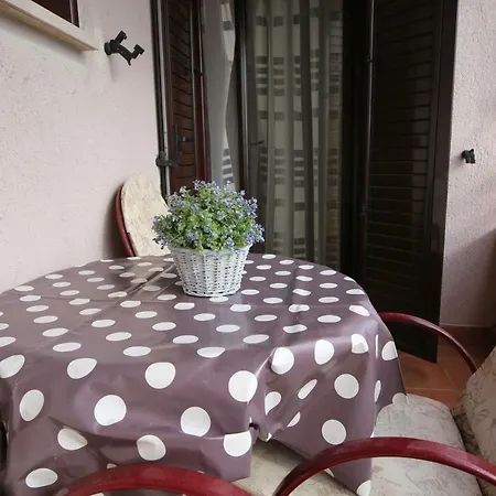 Lejlighed San Marino 2